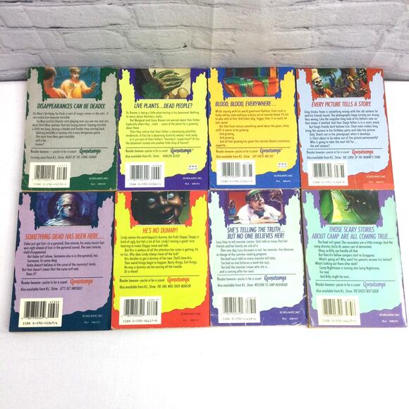Goosebumps R.L. Stine Let's Get Invisible Vintage Paperback 8 Book Bundle - Picture 6 of 16